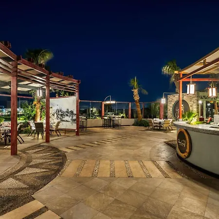Movenpick Waterpark Resort & Spa Soma Bay-3